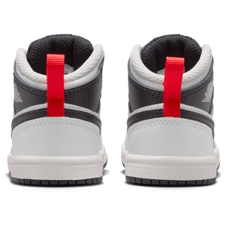 Jordan AJ 1 Mid