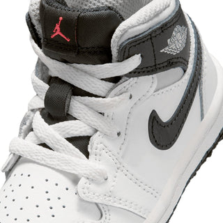 Jordan AJ 1 Mid