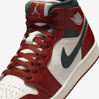 Jordan AJ 1 Mid