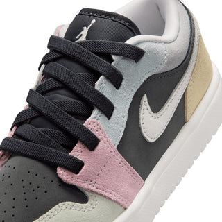 Jordan AJ 1 Low ALT SE Fem
