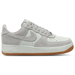 Nike Air Force 1 '07 LV8