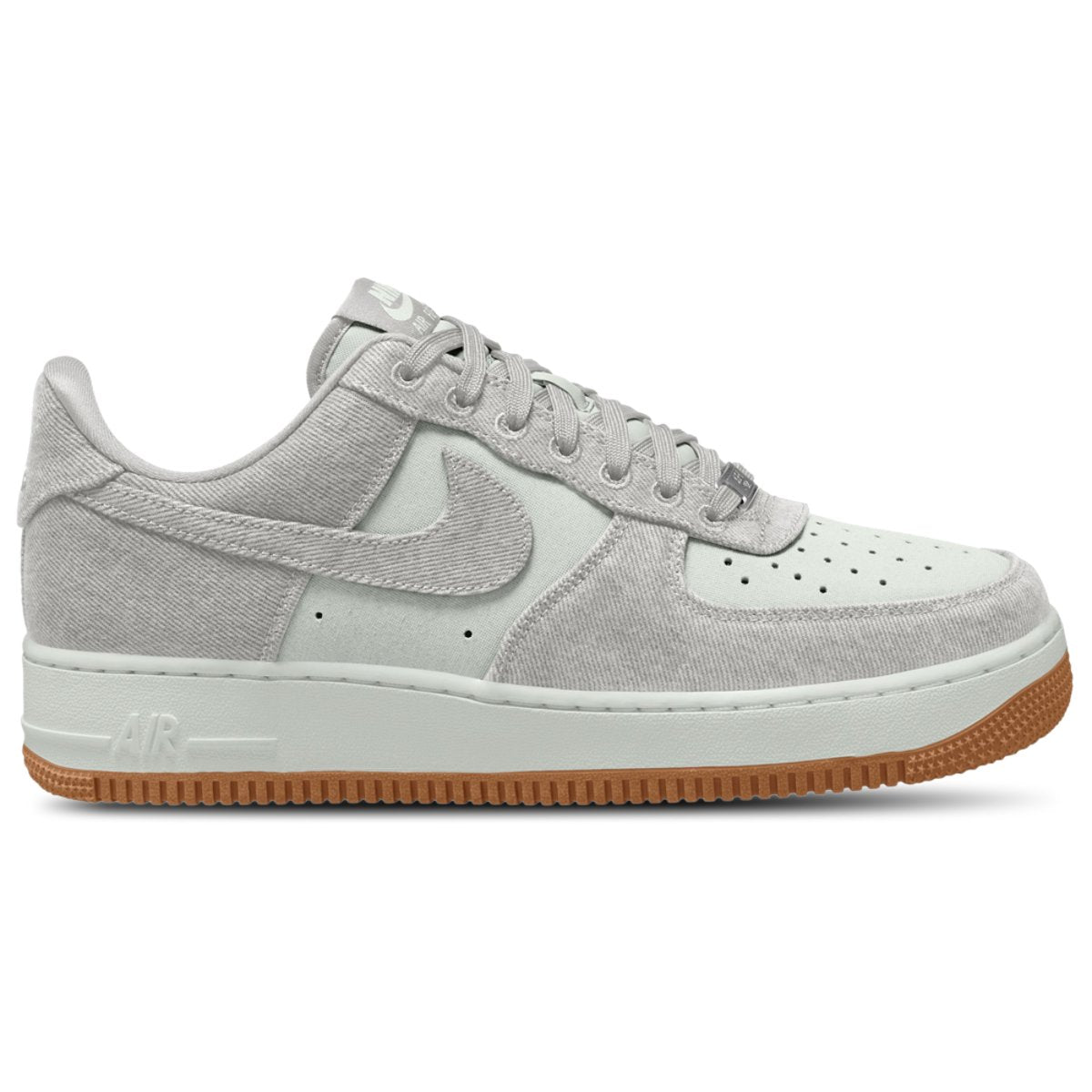 Nike Air Force 1 '07 LV8