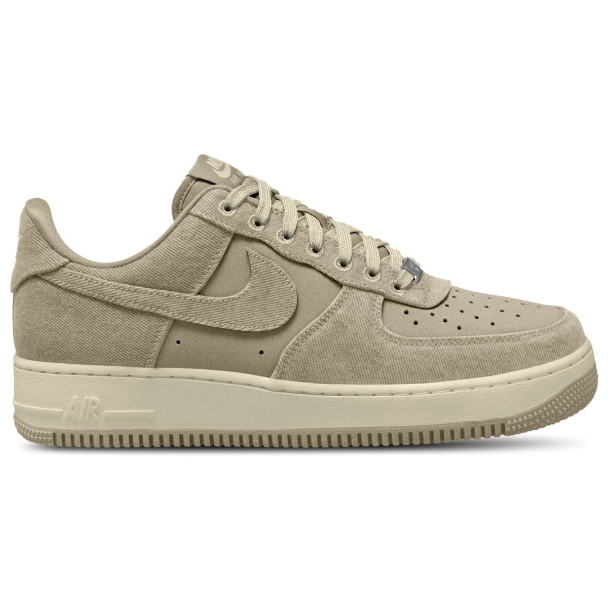 Nike Air Force 1 Low LE