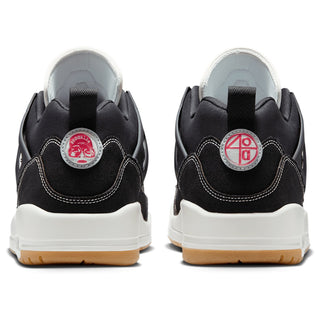 Jordan Spizike Low