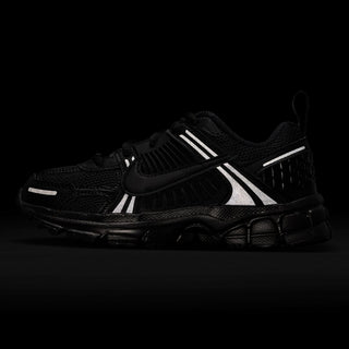Nike Vomero 5 Lace