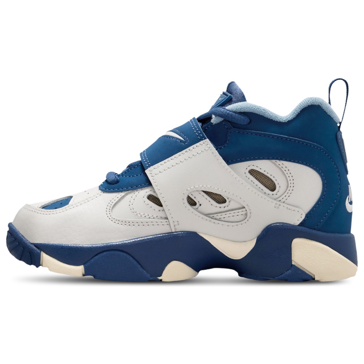 Nike Air Diamond Turf II