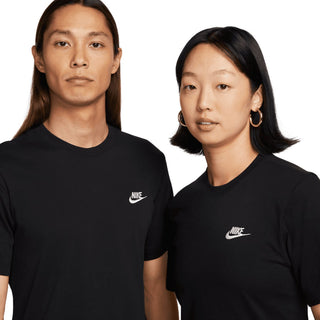 Nike NSW Club Short Sleeve T-Shirt