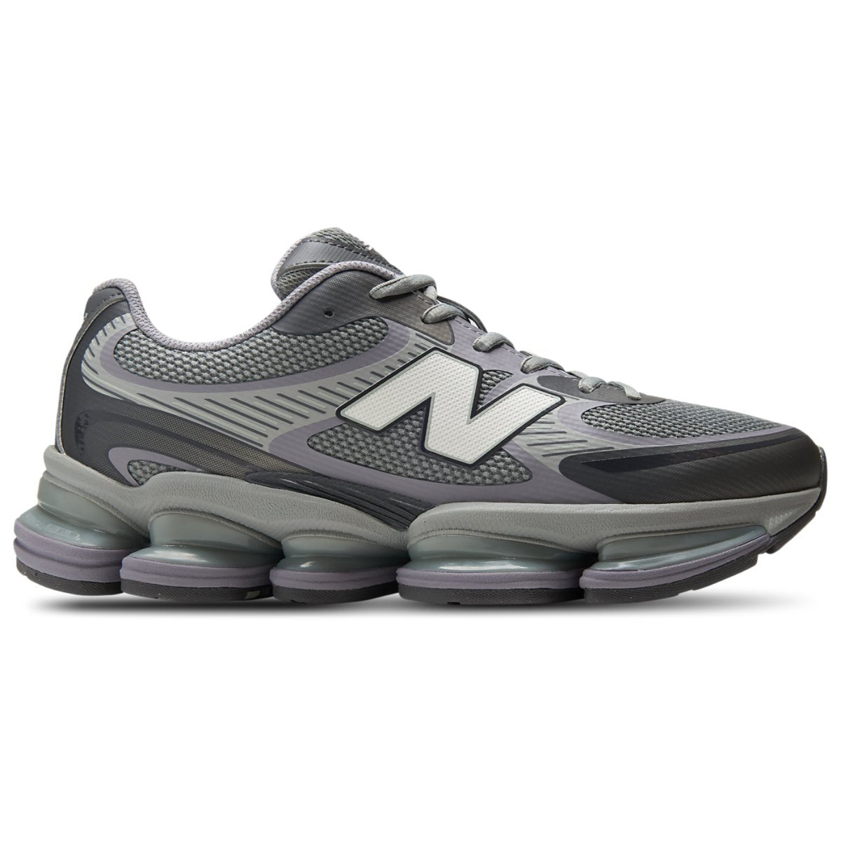 New Balance 2000