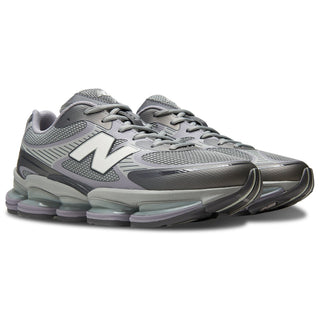 New Balance 2000