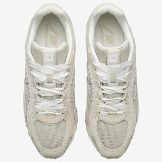 New Balance 204L