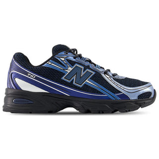 New Balance 740