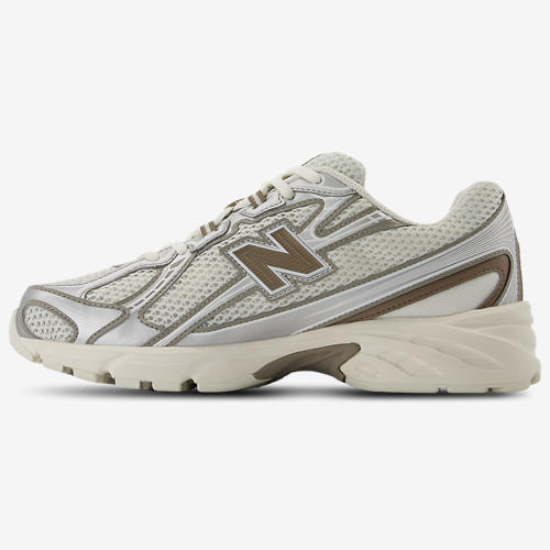 New Balance 740