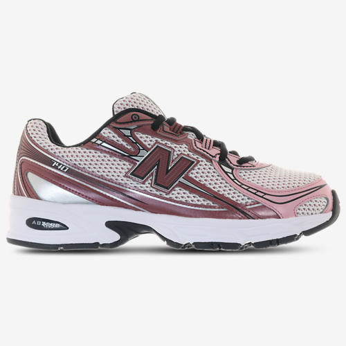New Balance 740