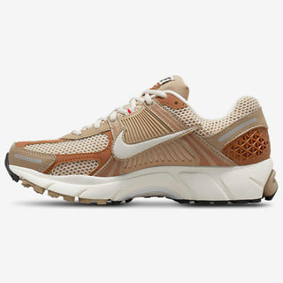 Nike Vomero 5