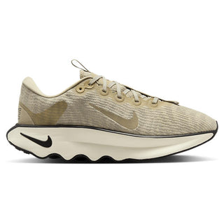 Nike Escape Momentum