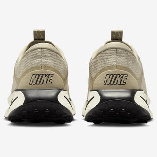 Nike Escape Momentum
