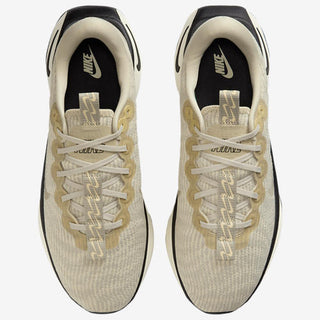 Nike Escape Momentum