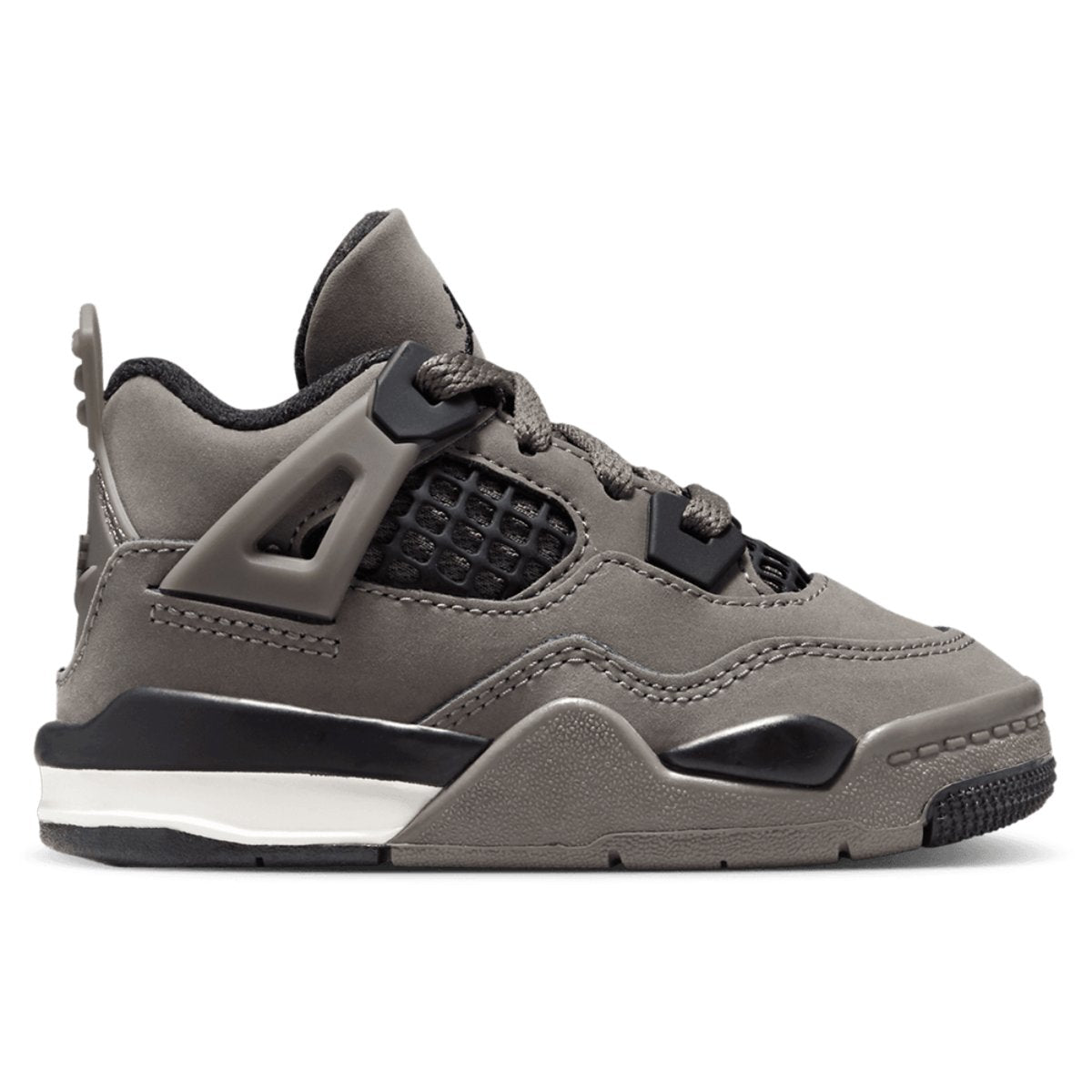 Jordan Retro 4 Remastered