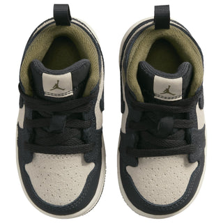 Jordan 1 Mid SE