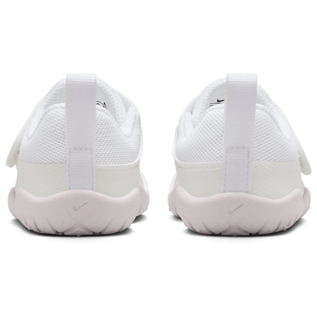 Nike Swoosh 1 Essential
