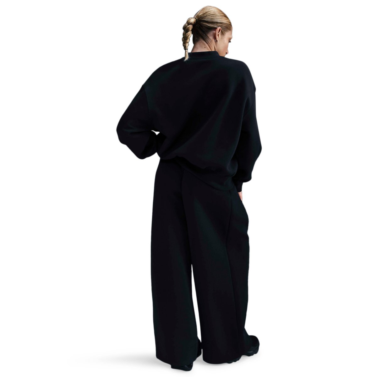 Nike Tech Fleece Oversized Crew