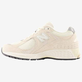 New Balance 2002R