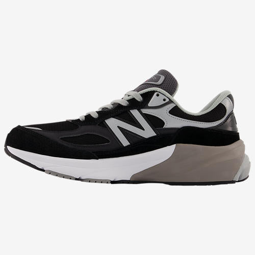 New Balance 990 V6