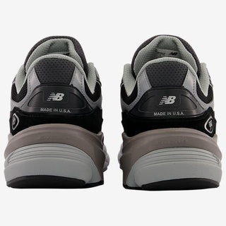 New Balance 990 V6