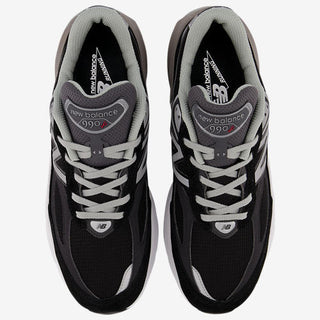 New Balance 990 V6