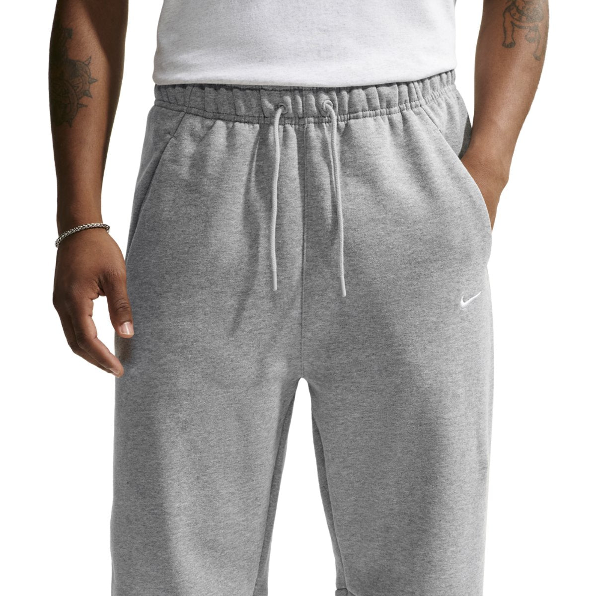 Nike Solo Joggers Concept