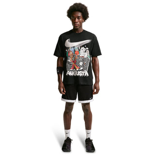 Nike Loose Artist T-Shirt