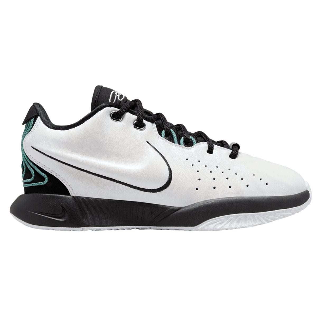 Nike LeBron XXI