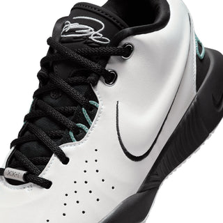 Nike LeBron XXI